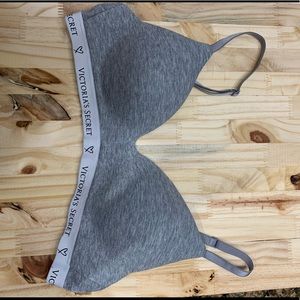 Victoria’s Secret Logo Padded Bra No Underwire